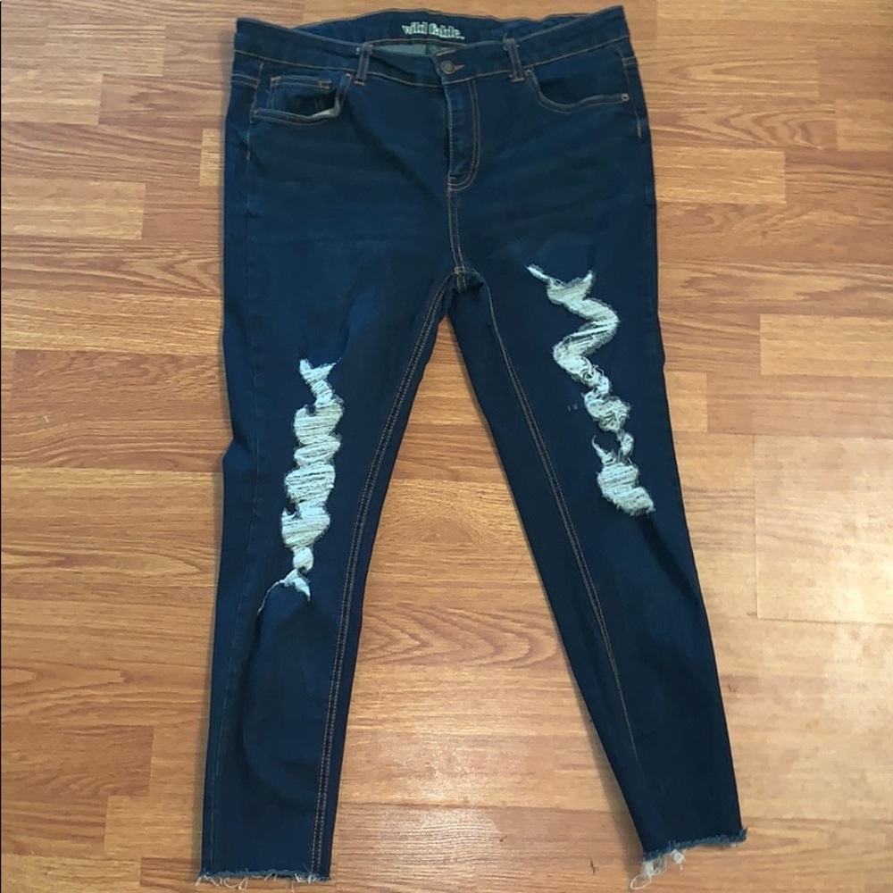 stretchy skinny jeans